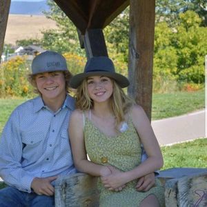 Meet your Posher, Lennon